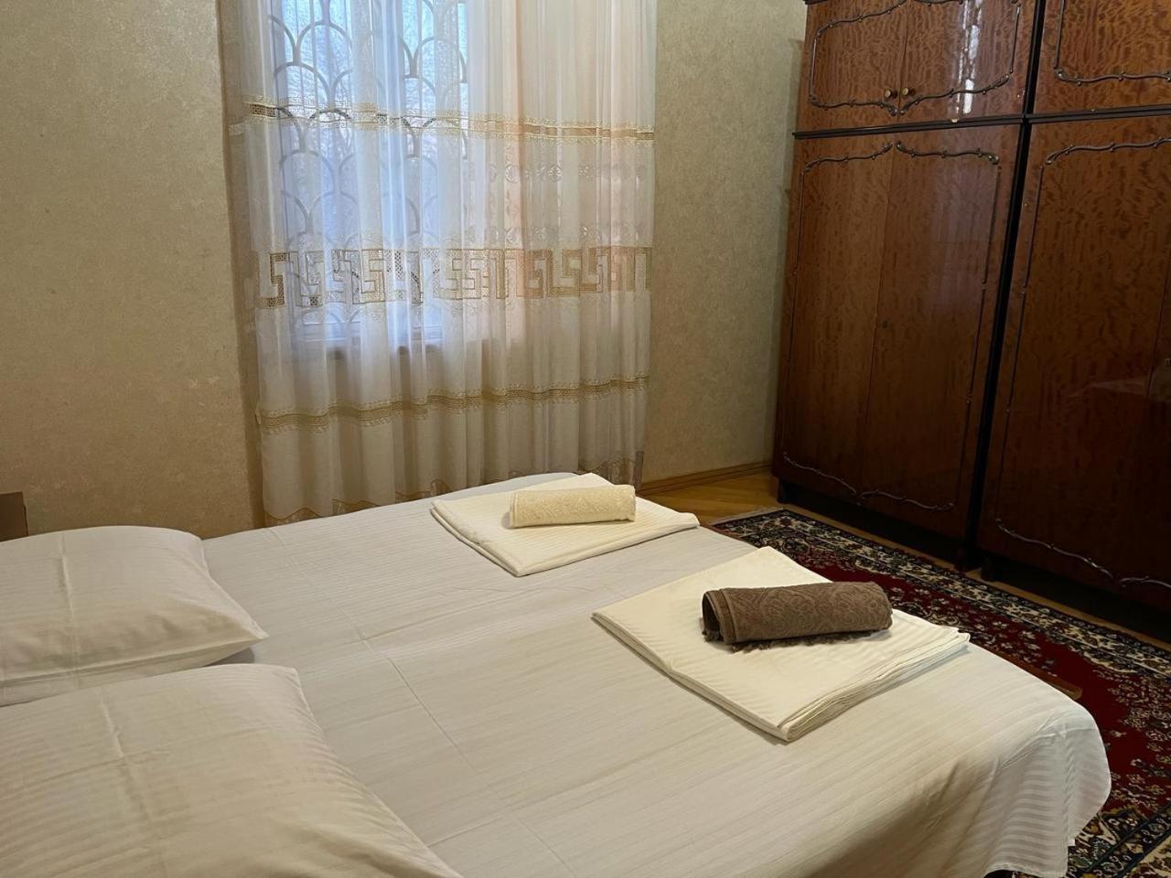 Guest House Levan II Dadiani Sugdidi Exterior foto